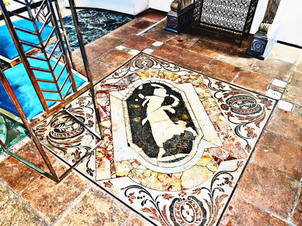 Santa Marta House * Rome