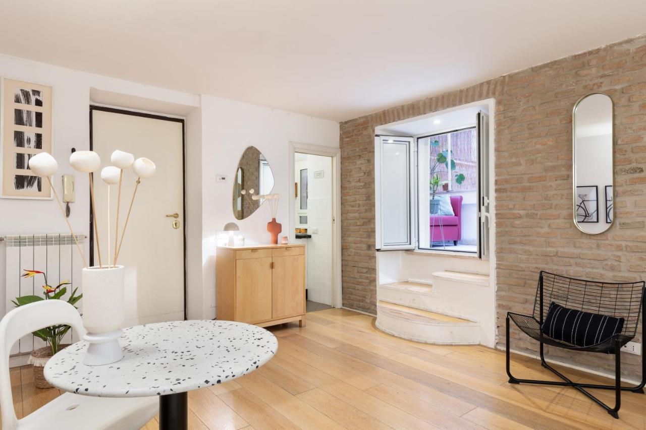 Colosseo Design Loft Apartment Rome