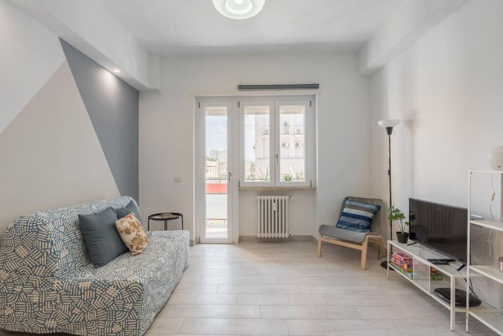 Cinema House In Cinecitta Apartment Rome
