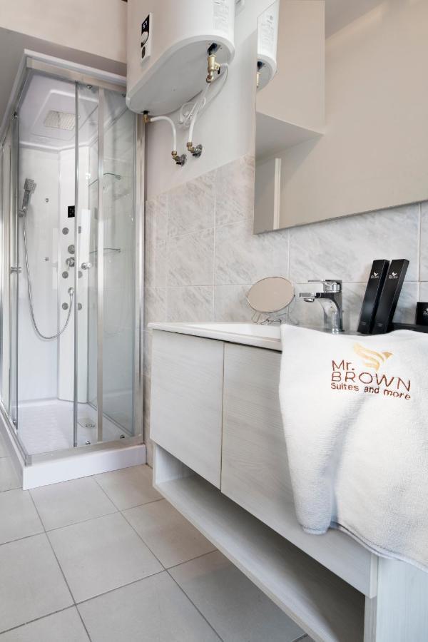 Apartment Mr. Brown - Camillo Rome