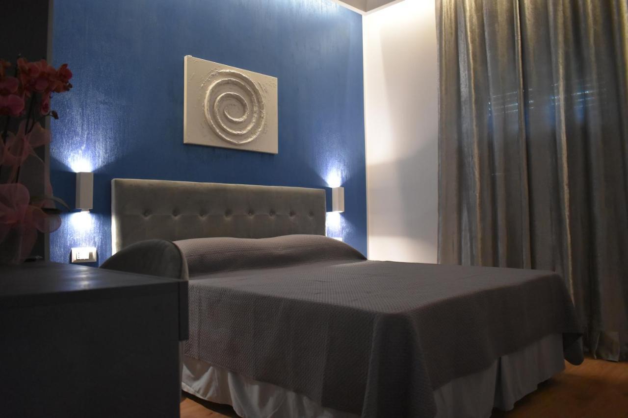 Gallery House 59 * Rome