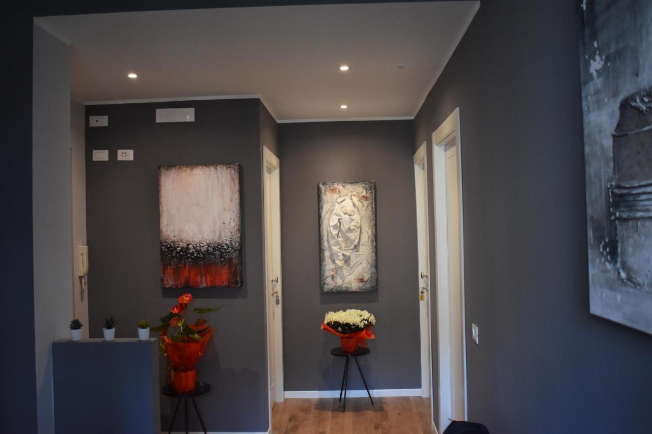 Gallery House 59 * Rome