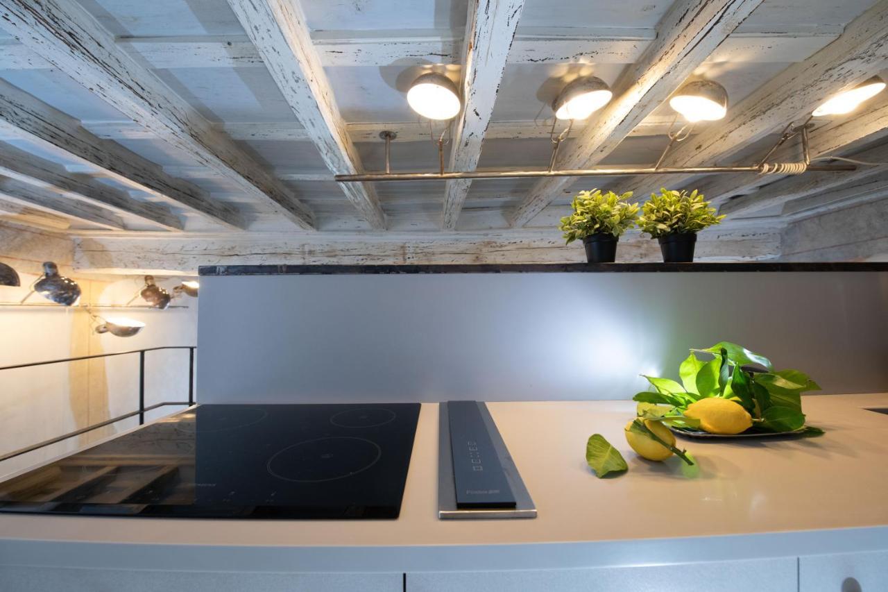 Apartment Design Apt Near Spanish Step