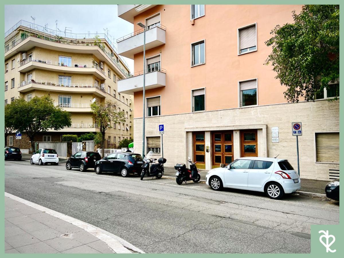 Apartment Romesweetrome *
