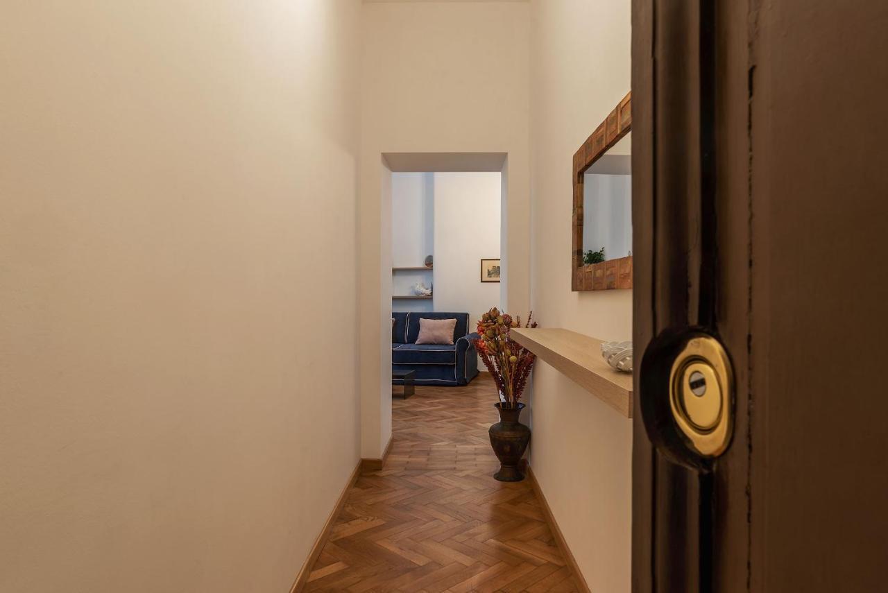 Cs Termini Nazionale Apartment *