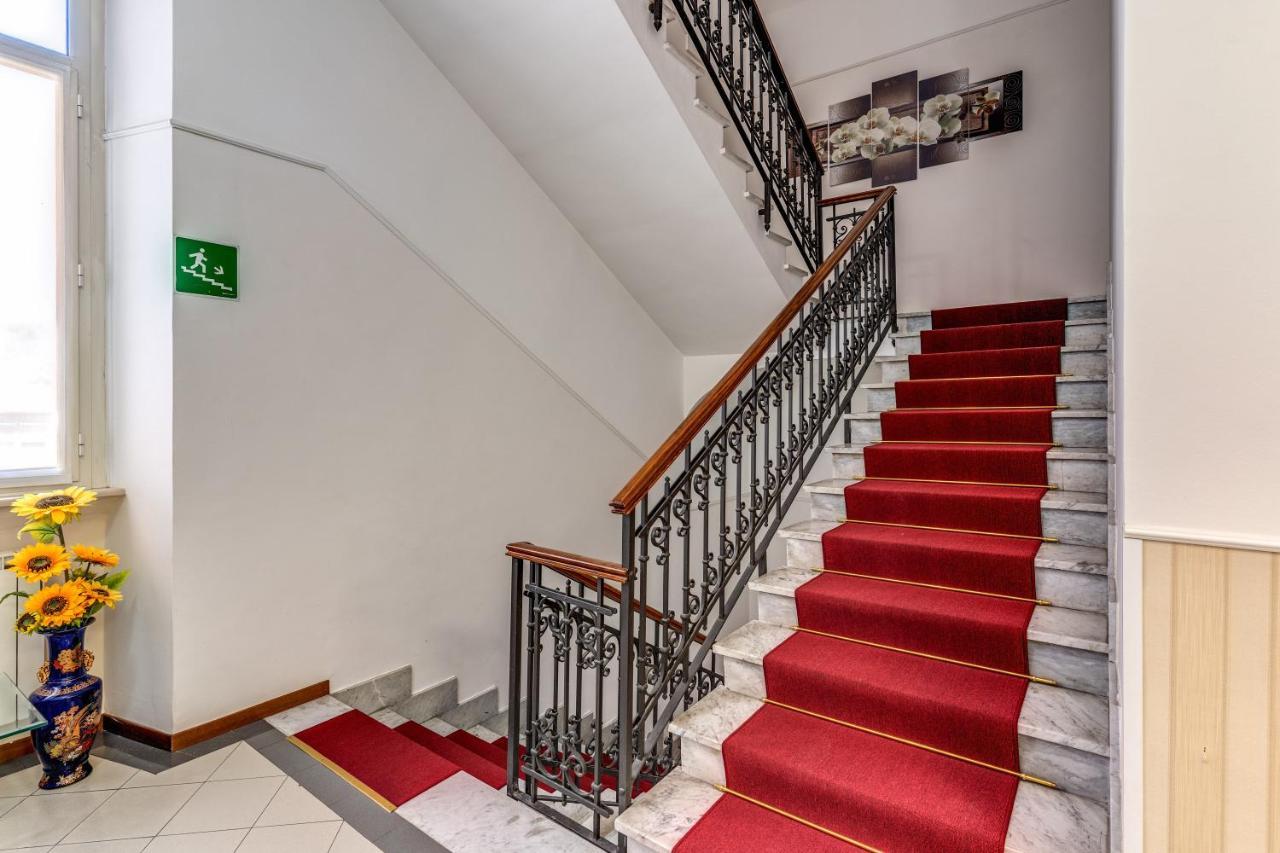 Ottaviano Augusto 3* Roma
