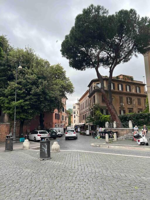 Casa Tasteverina * Rome