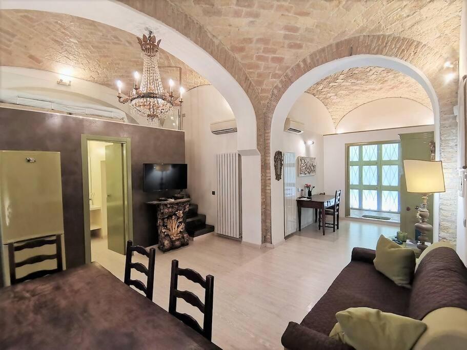 Loft49 *