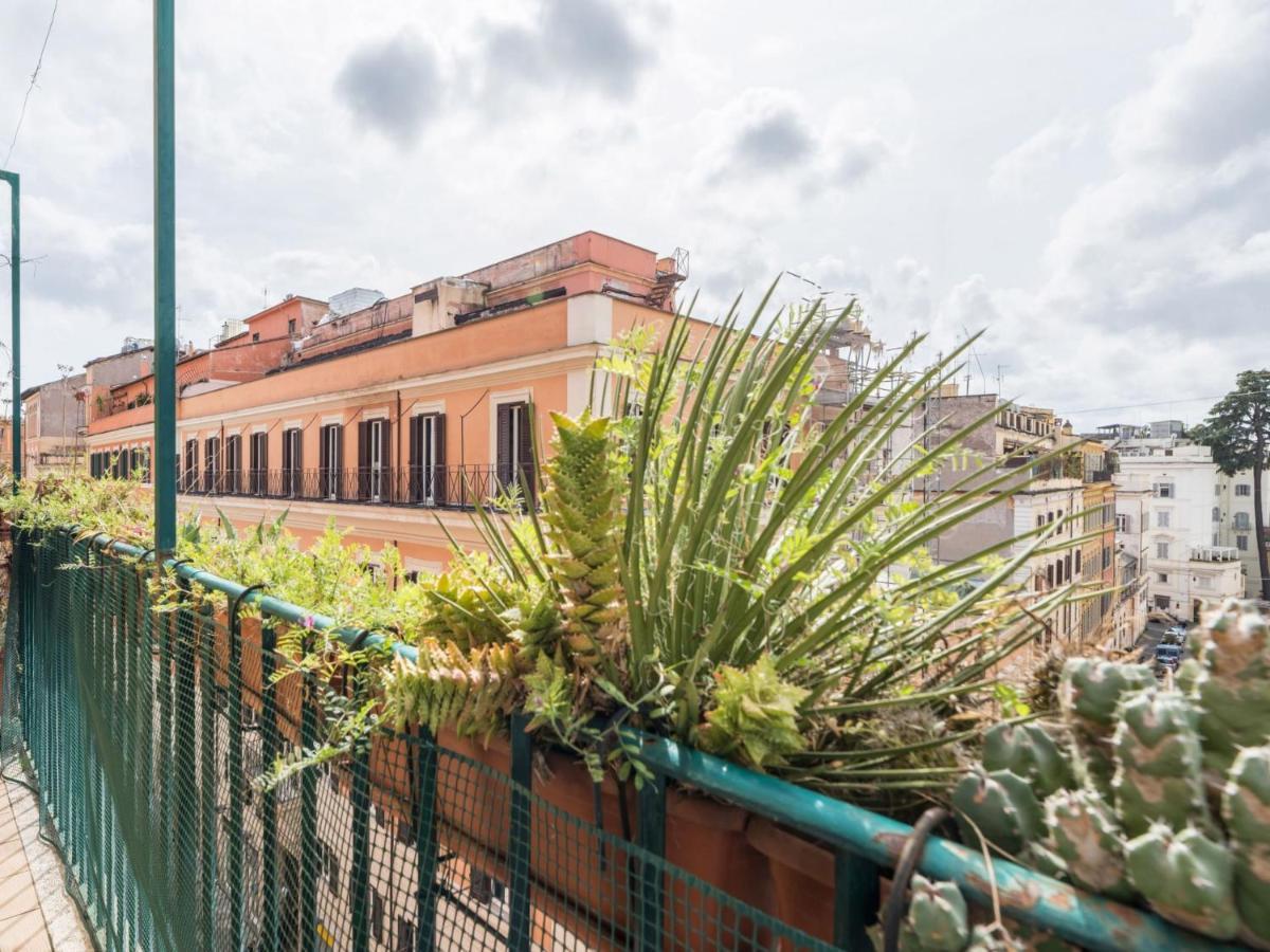Apartment The Best Rent - Elegant Three-bedroom A Few Steps From Fontana Di Trevi *