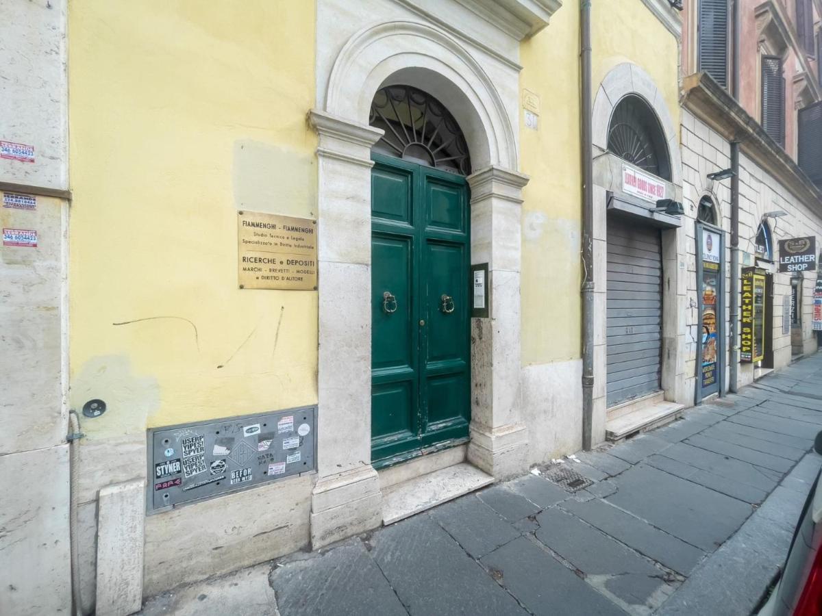 The Best Rent - Elegant Three-bedroom A Few Steps From Fontana Di Trevi Appartamento