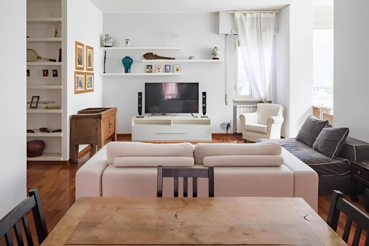 Gianicolo Elegant Art Oasis Apartment Rome
