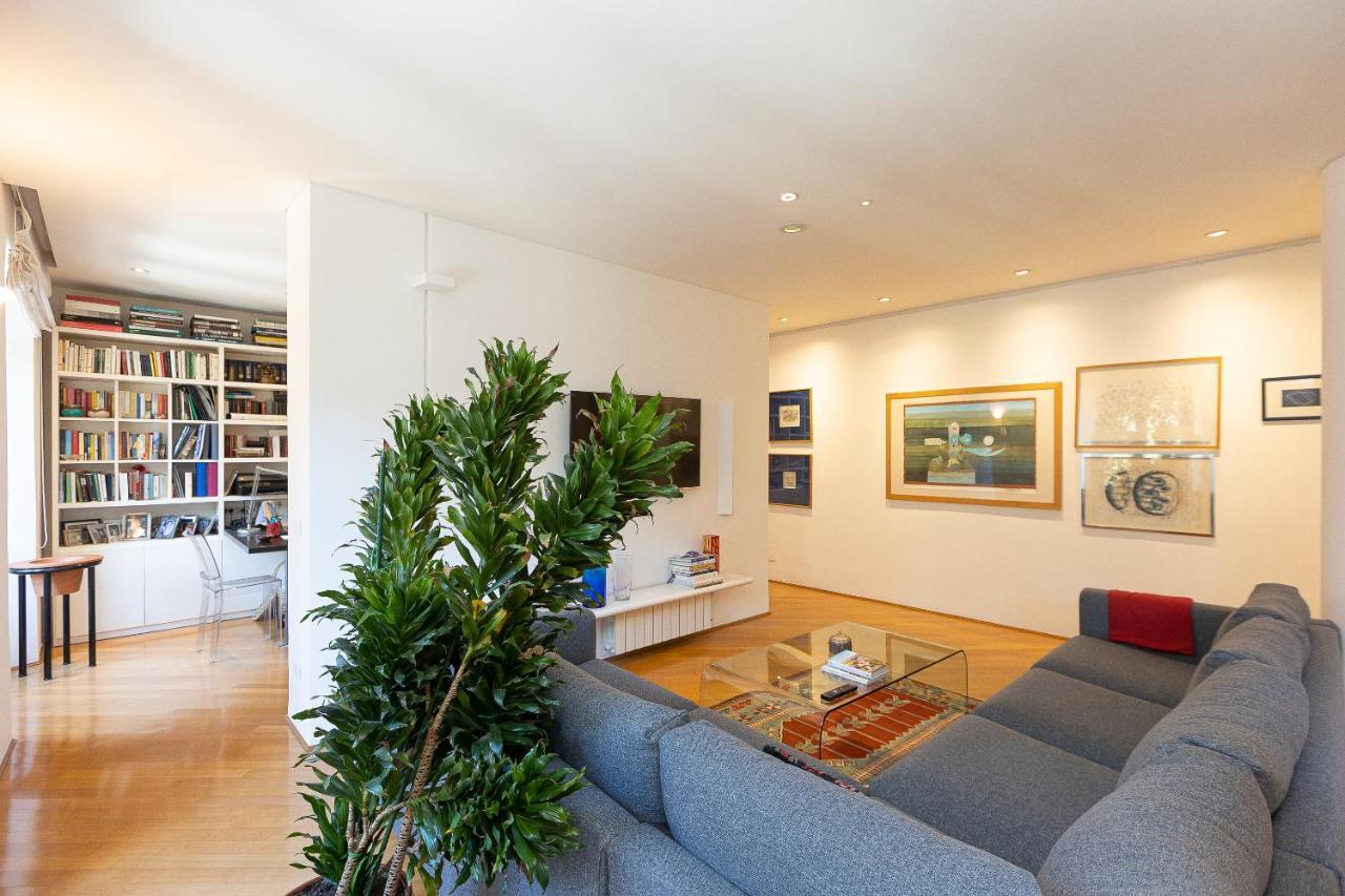 San Gioacchino View By In Apartment