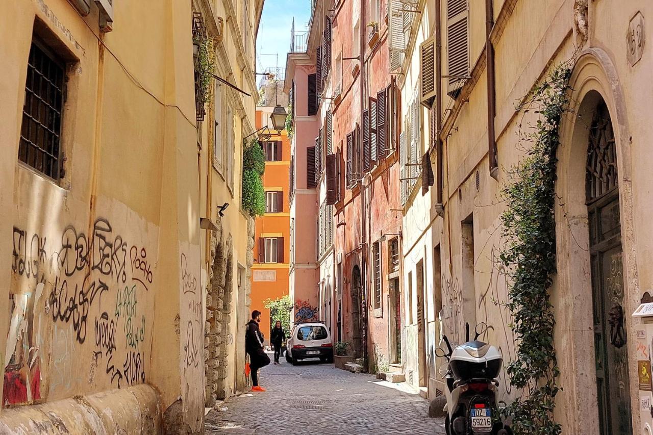 Flatinrome Campo De Fiori Apartment