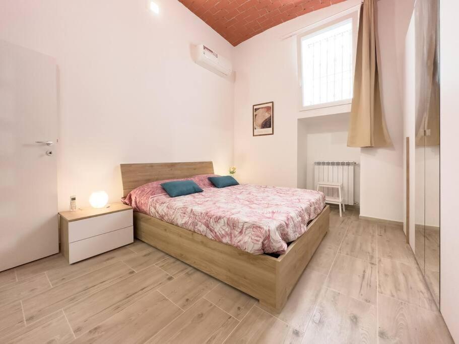 With Terrace In The Heart Of Pigneto Apartment