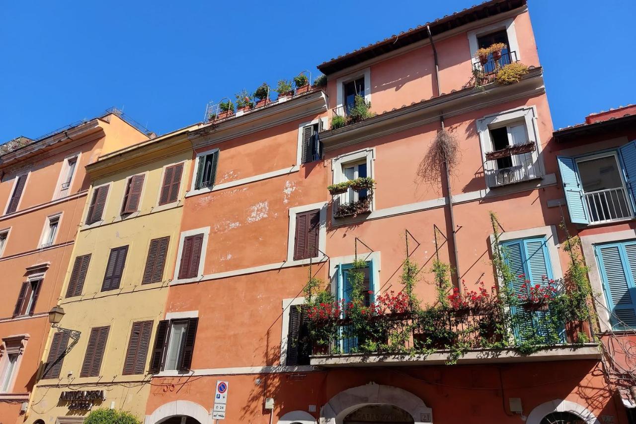 Ych Elegant Flat With Terrace To Trastevere Apartment Rome