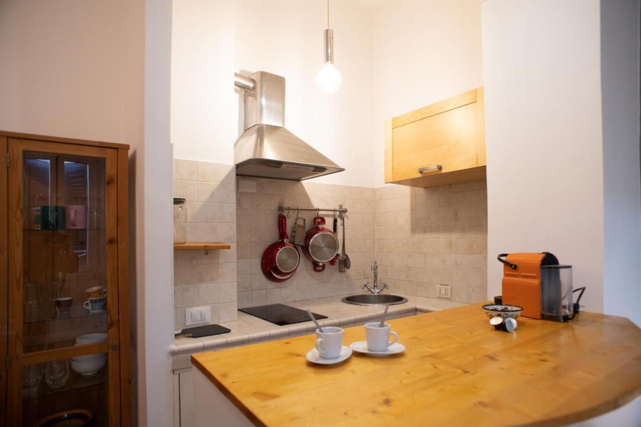 Urbana Apartment