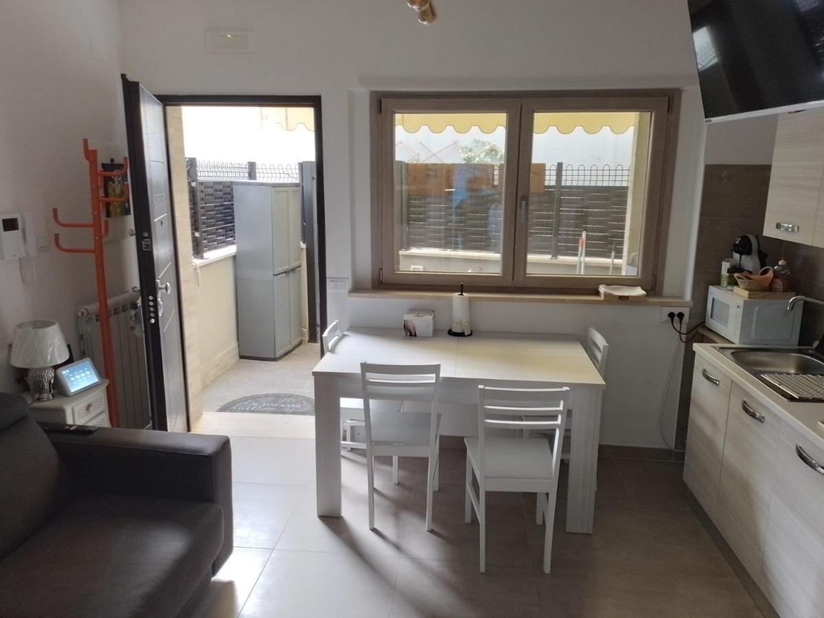 Tiny In - Magliana Apartment Rome