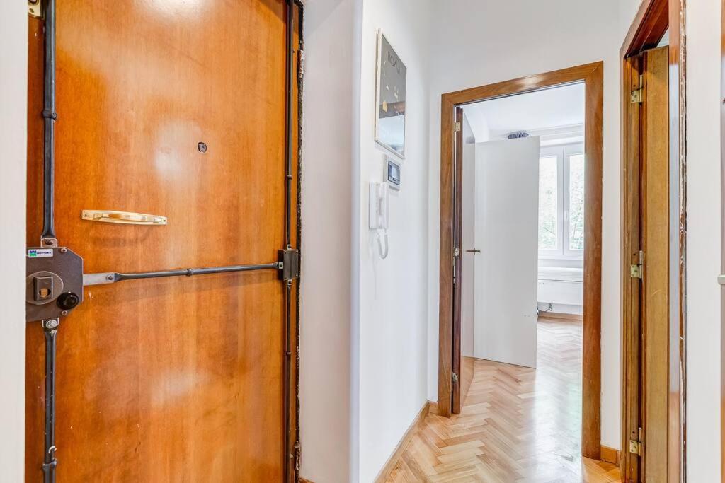 Apartment Luminous Few Steps From Piazza Navona Rome