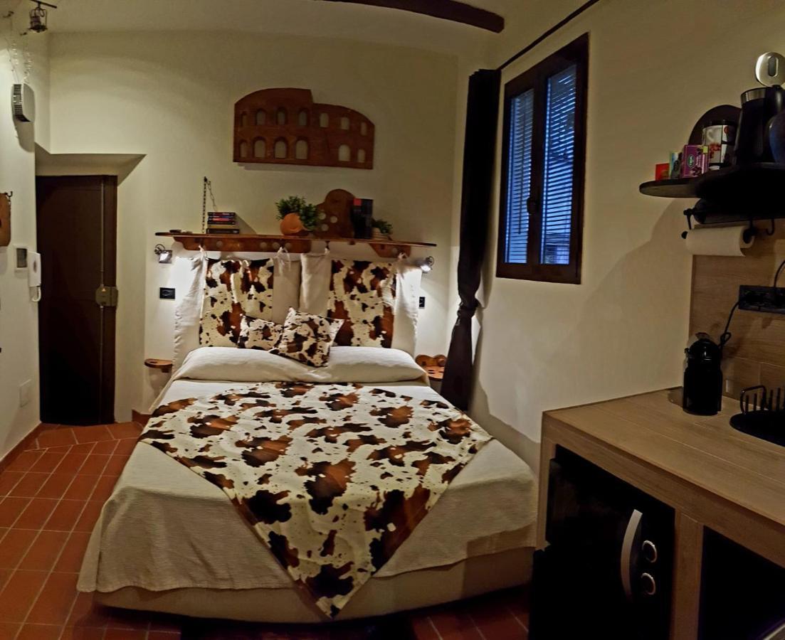 The Rabbit Hole Apartment *