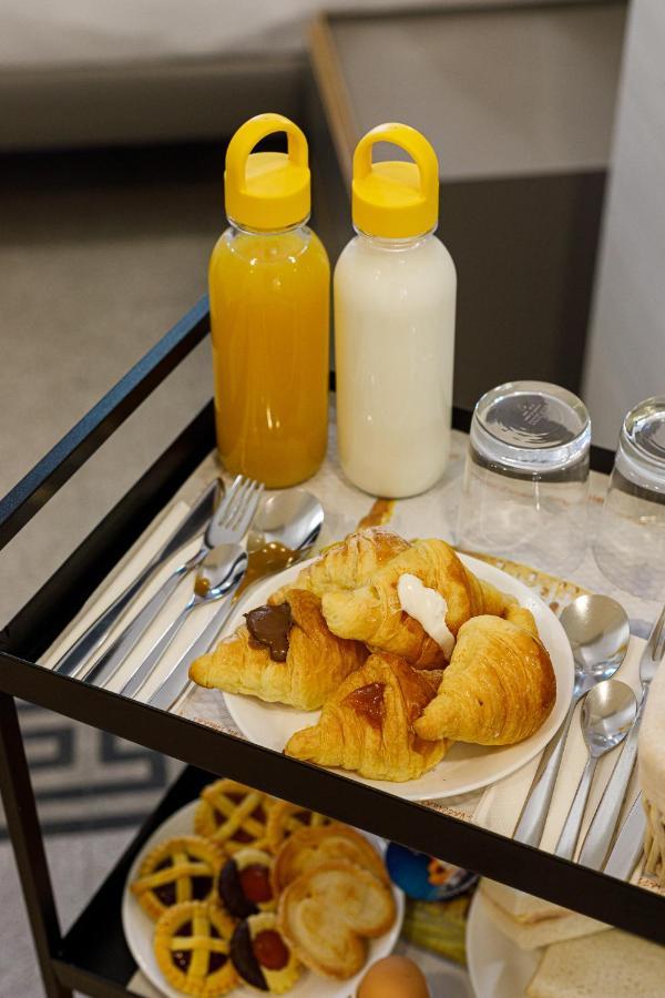 Catone Luxury * Rome
