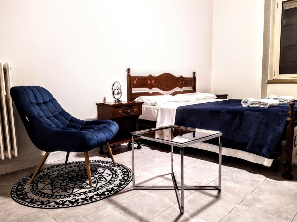 Homestay Nikhouse Rome