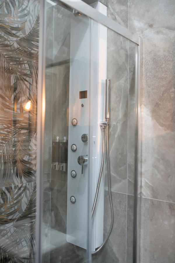 Catone Luxury * Rome