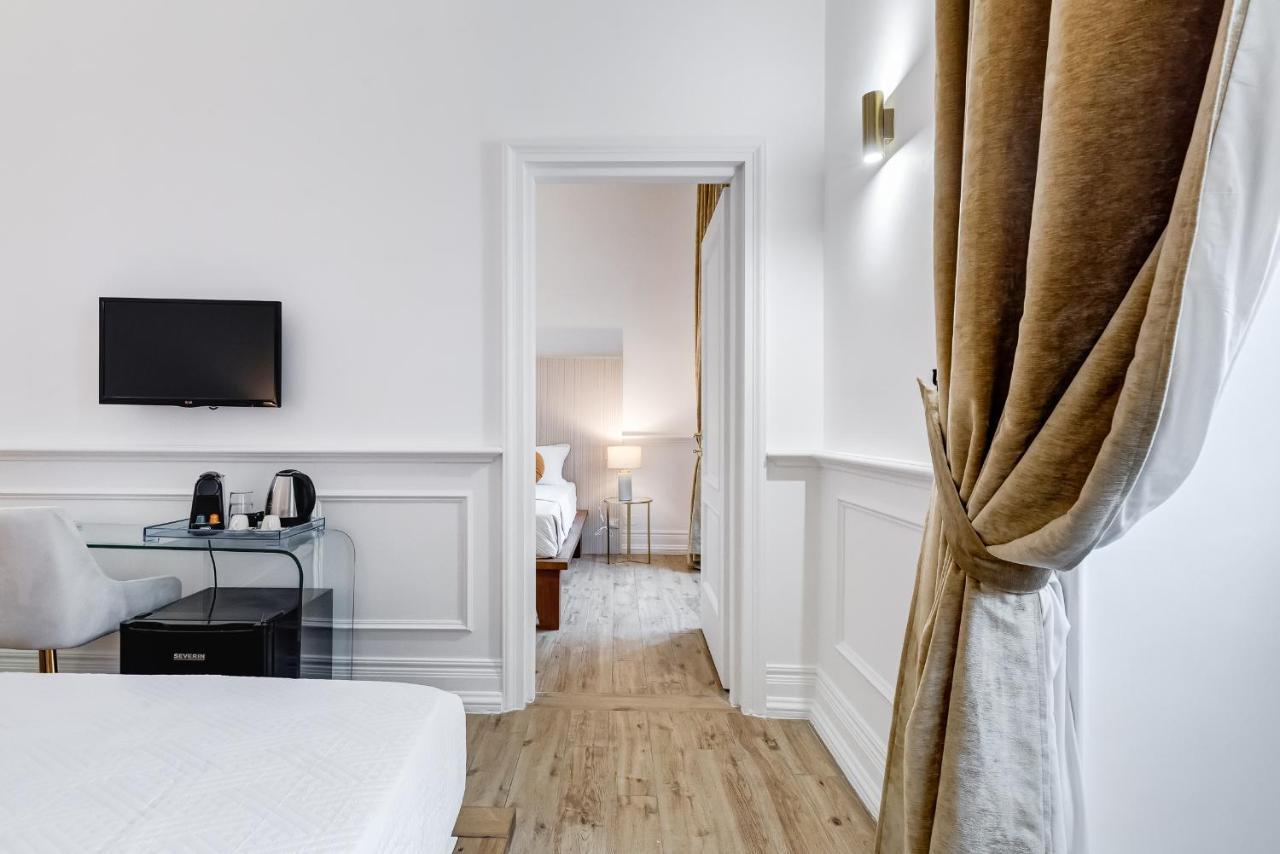 Monti Cavour Guest house
