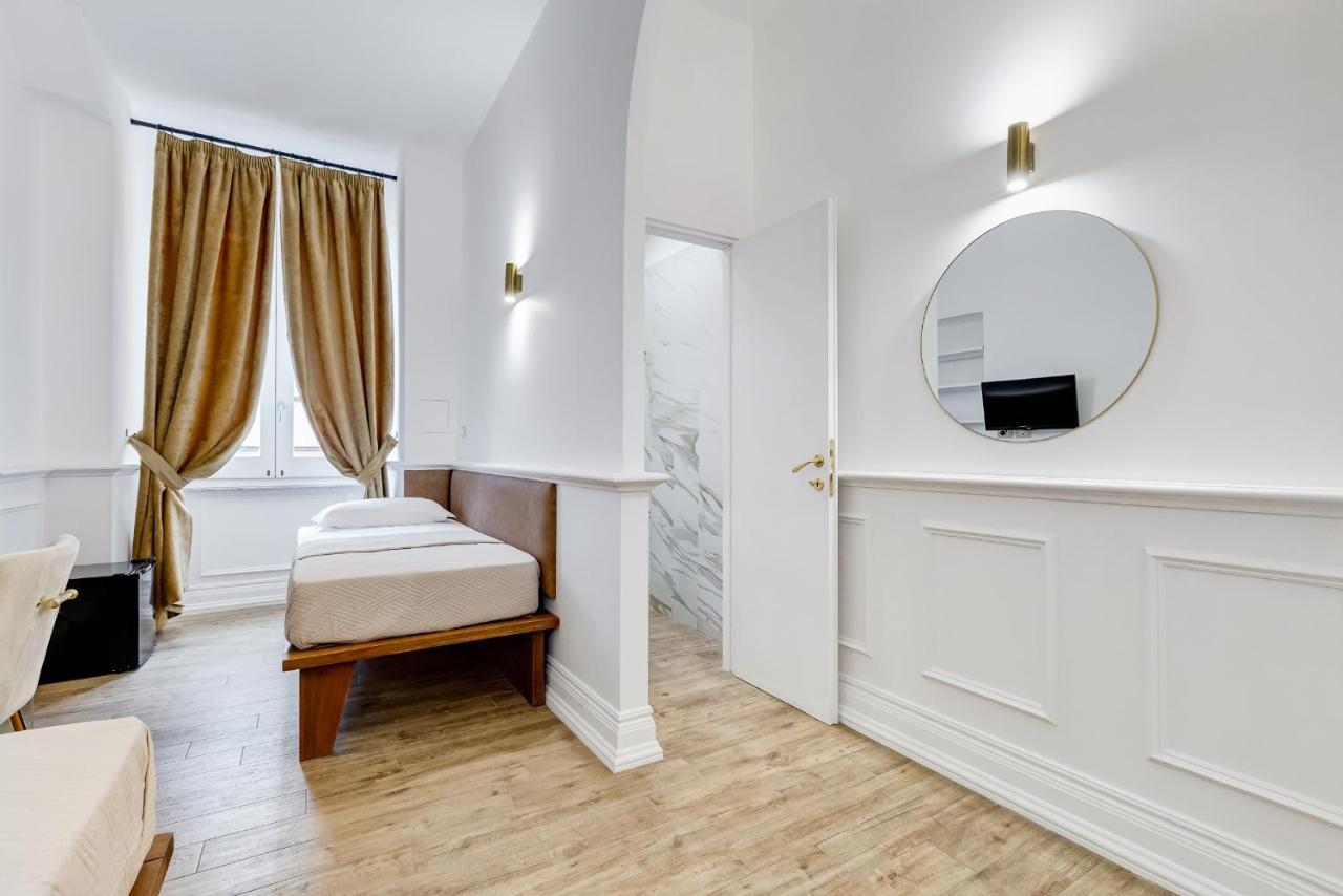 Monti Cavour Guest house *