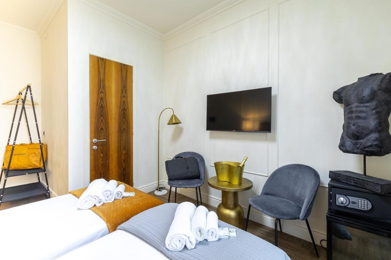 Catone 21 Rome