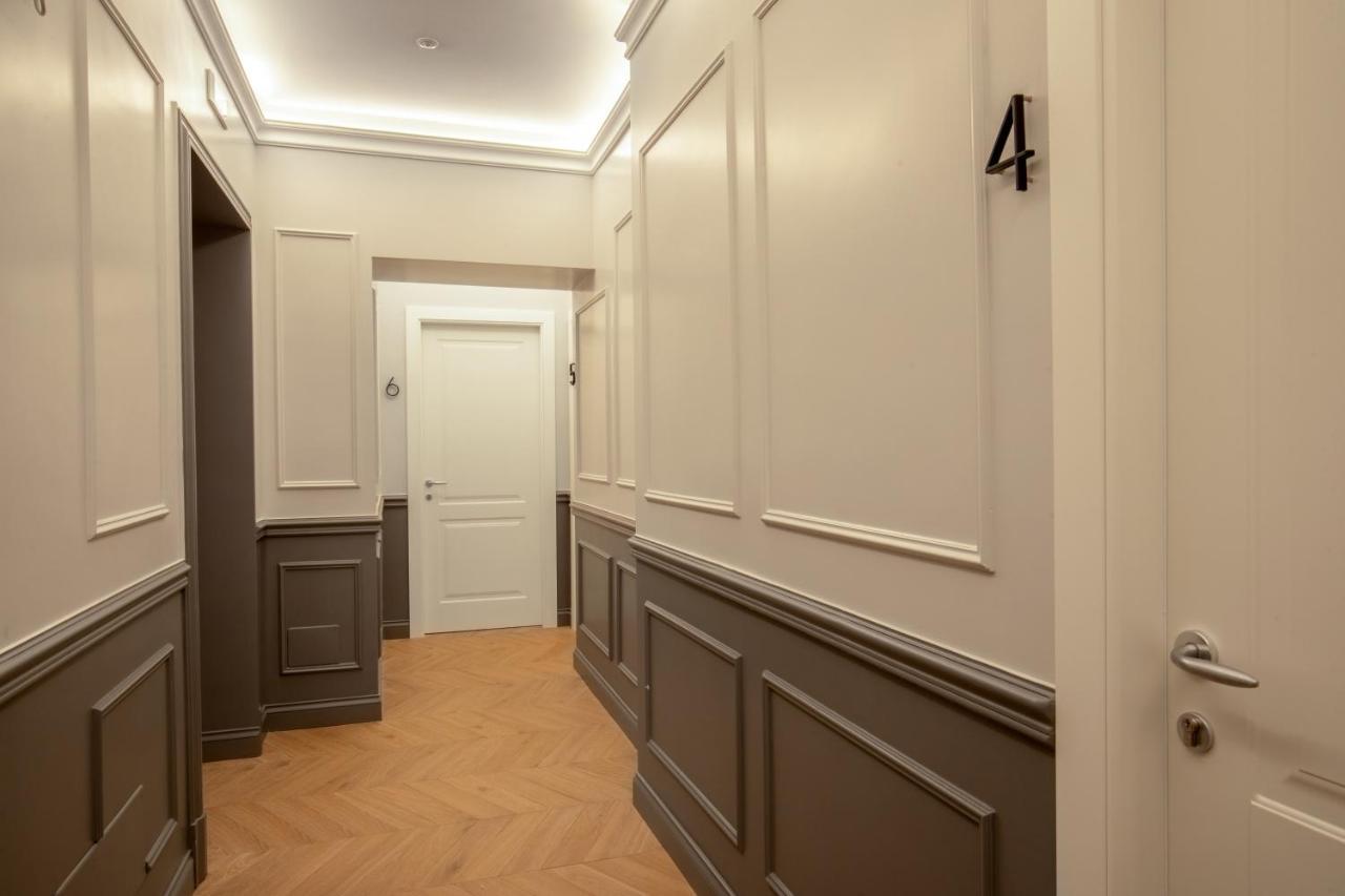 Porta Castello Guest house *