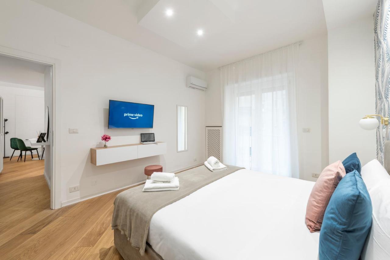 Apartment White Flat Gallia