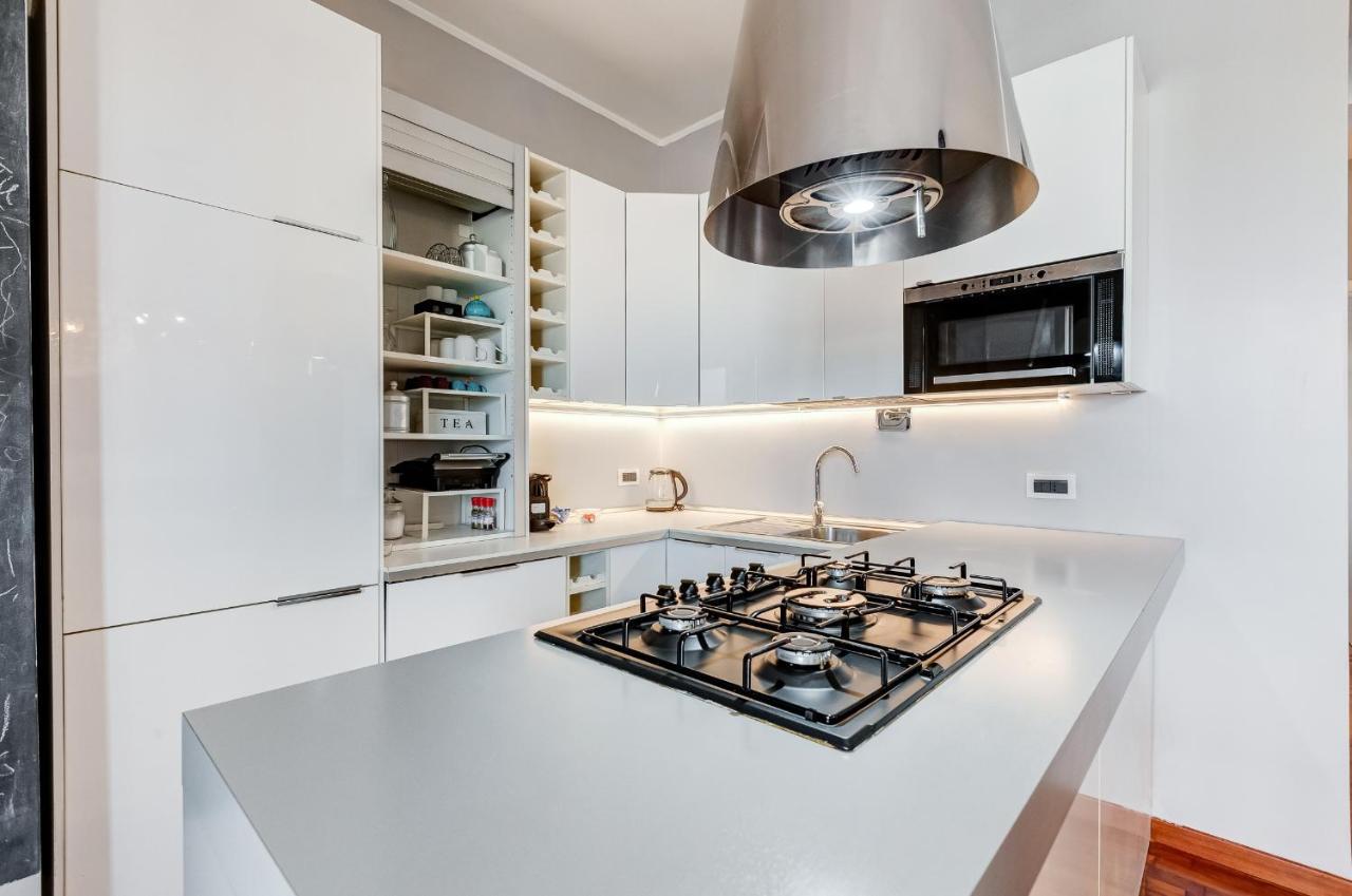 Bmga L Penthouse With Terrace And 3bdr In San Giovanni Apartment