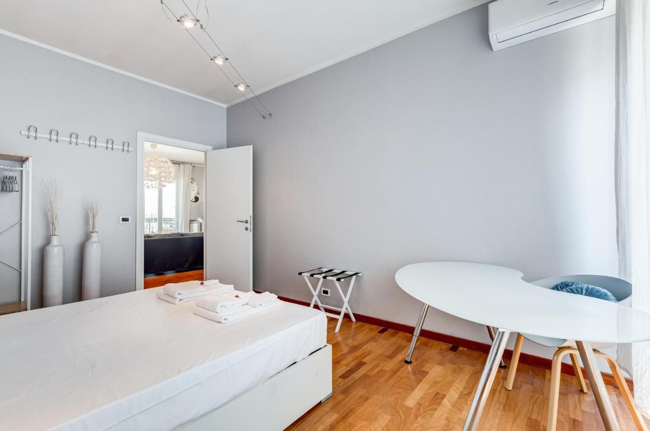 Bmga L Penthouse With Terrace And 3bdr In San Giovanni Apartment