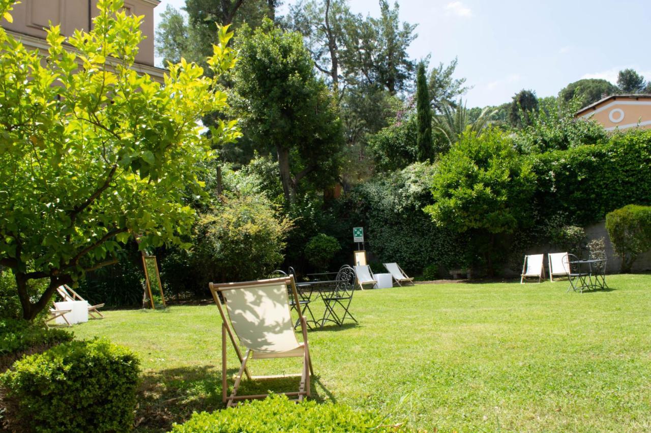 Bed & Breakfast Riari 5*