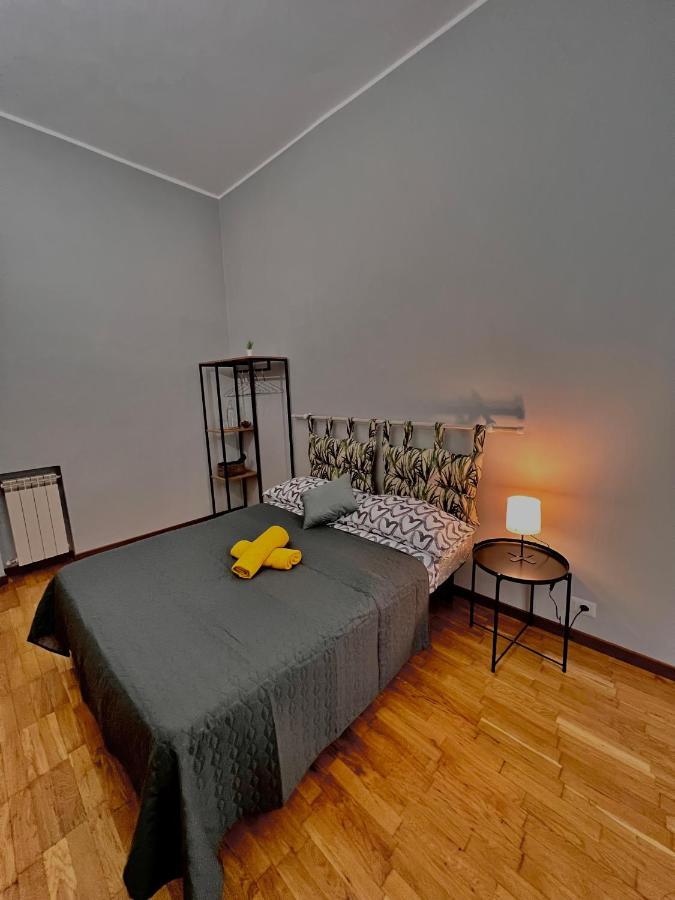 Loft 1 *