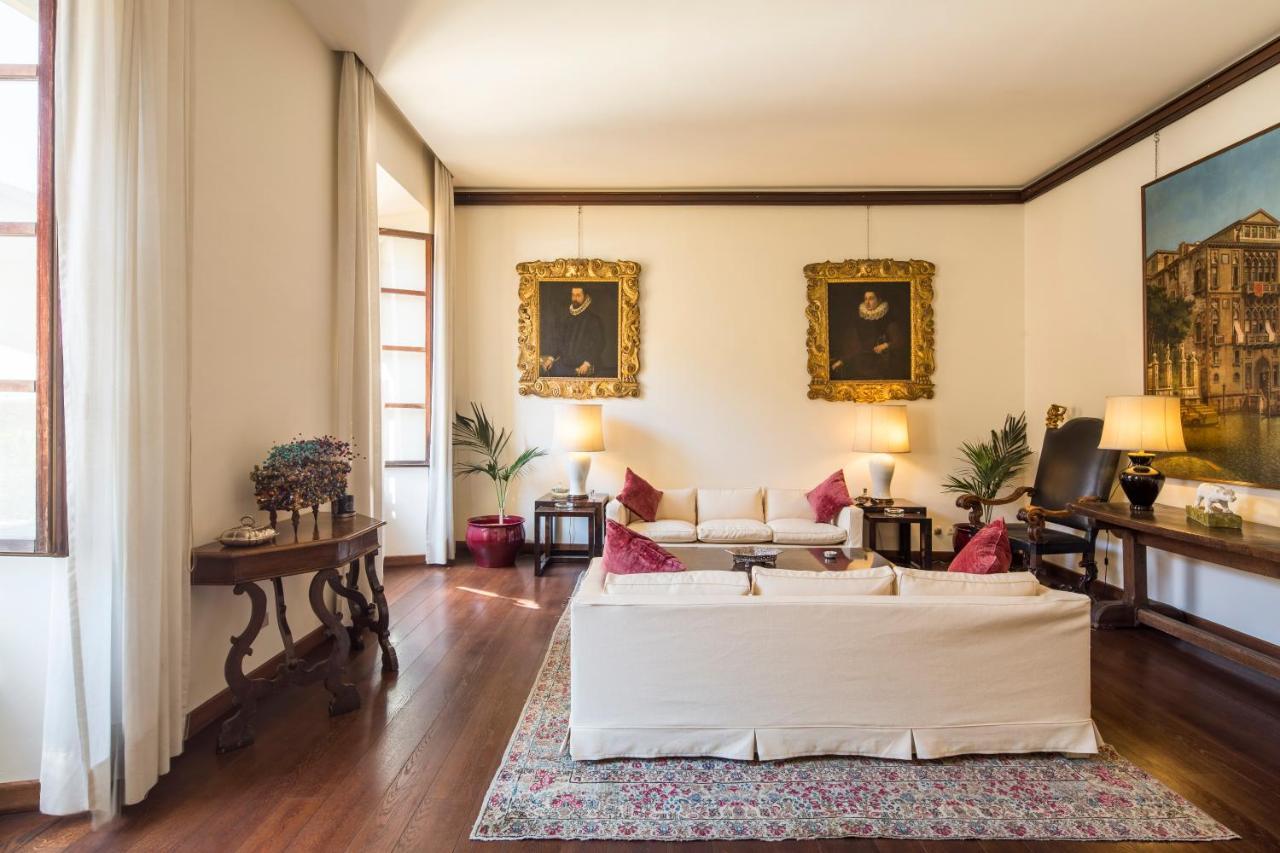 Palazzo Berardi: Renaissance Downtown Luxury Holiday home Rome