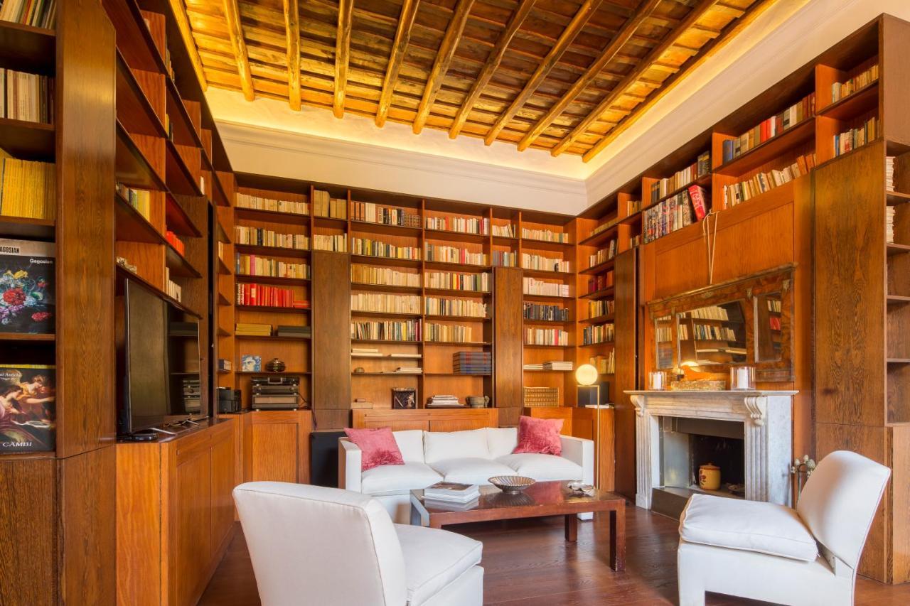 Palazzo Berardi: Renaissance Downtown Luxury Holiday home *