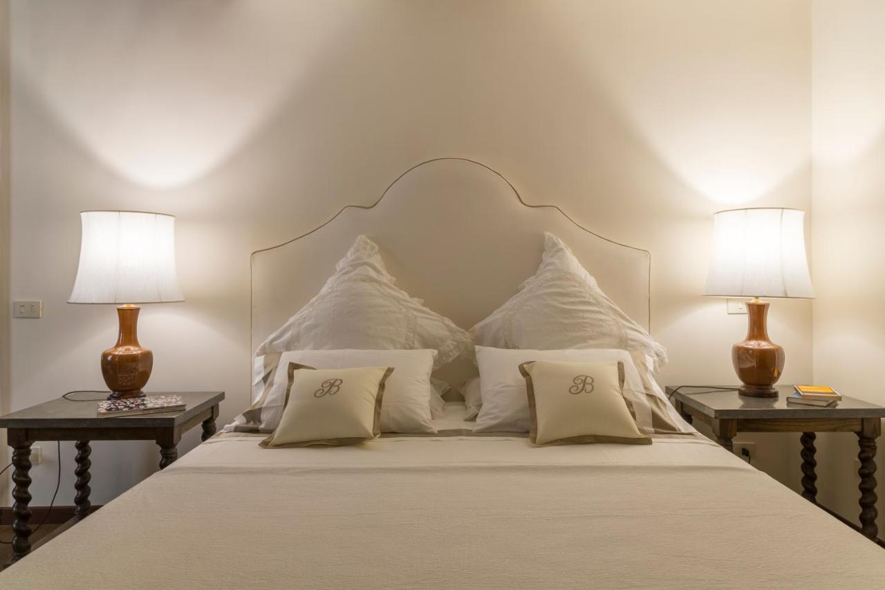 Palazzo Berardi: Renaissance Downtown Luxury Rome