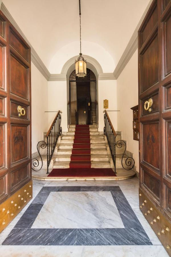 Palazzo Berardi: Renaissance Downtown Luxury Rome