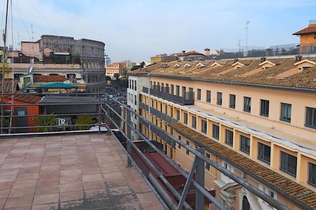 Attico Loft Con Terrazza-colosseo Rome