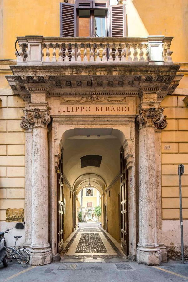 Palazzo Berardi: Renaissance Downtown Luxury Holiday home