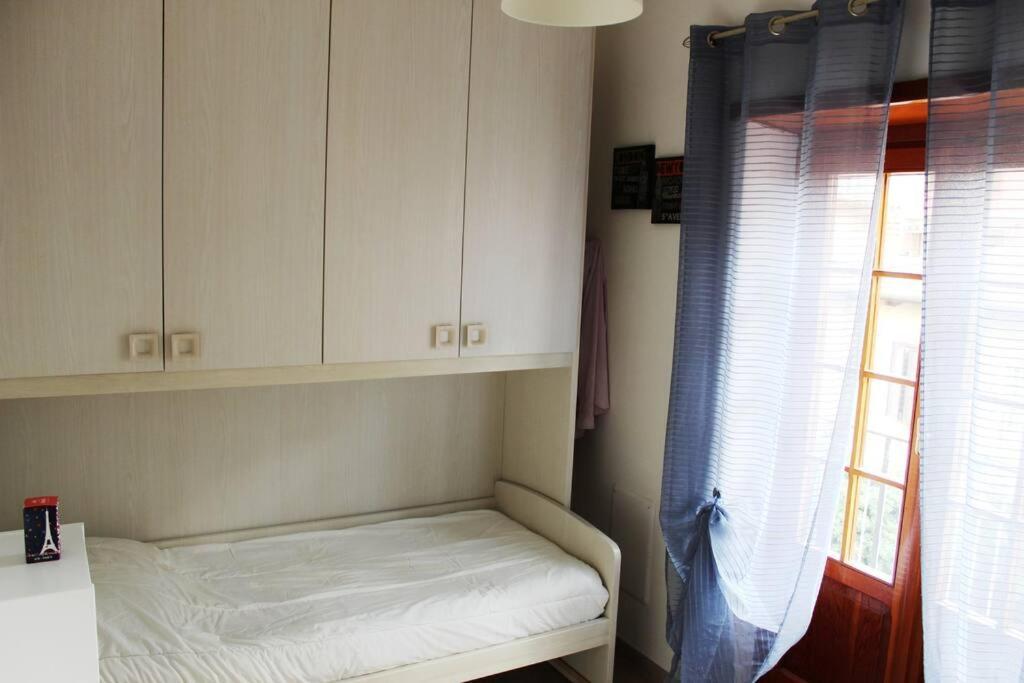 Vicino Via Della Pisana Roma