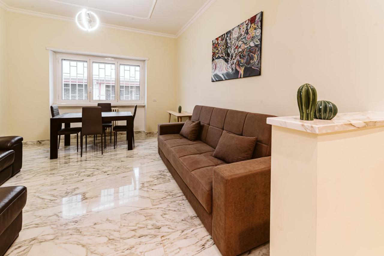 Nikki - Valle Aurelia Apartment *