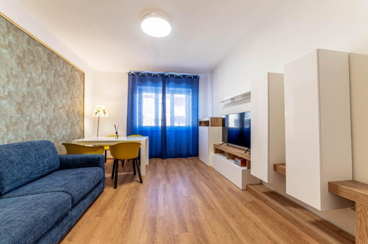 Laura - Garbatella Apartment