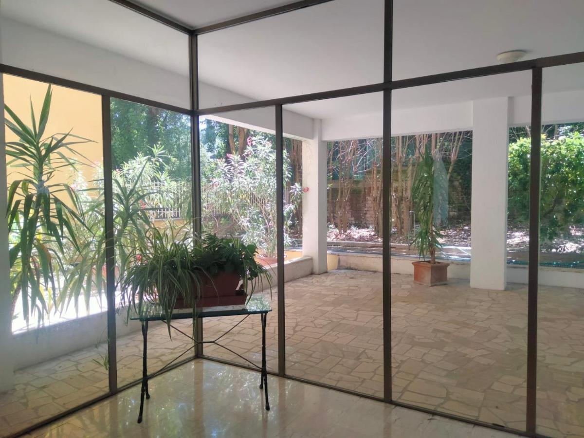 R&d Golden House Apartment