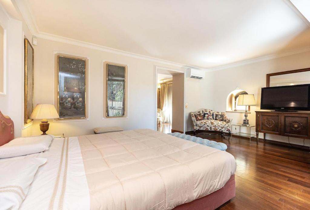 Apartment Luxury Via Giulia With Private Garden *