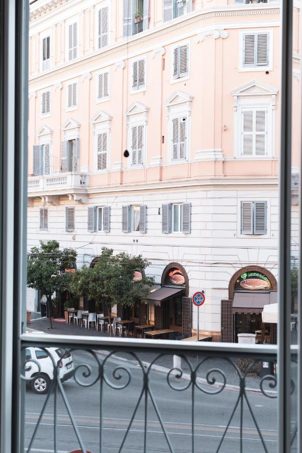 Royal - Elegante Nel Cuore Di Guest house *
