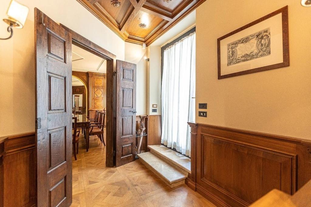 Apartment Luxury Via Giulia With Private Garden *