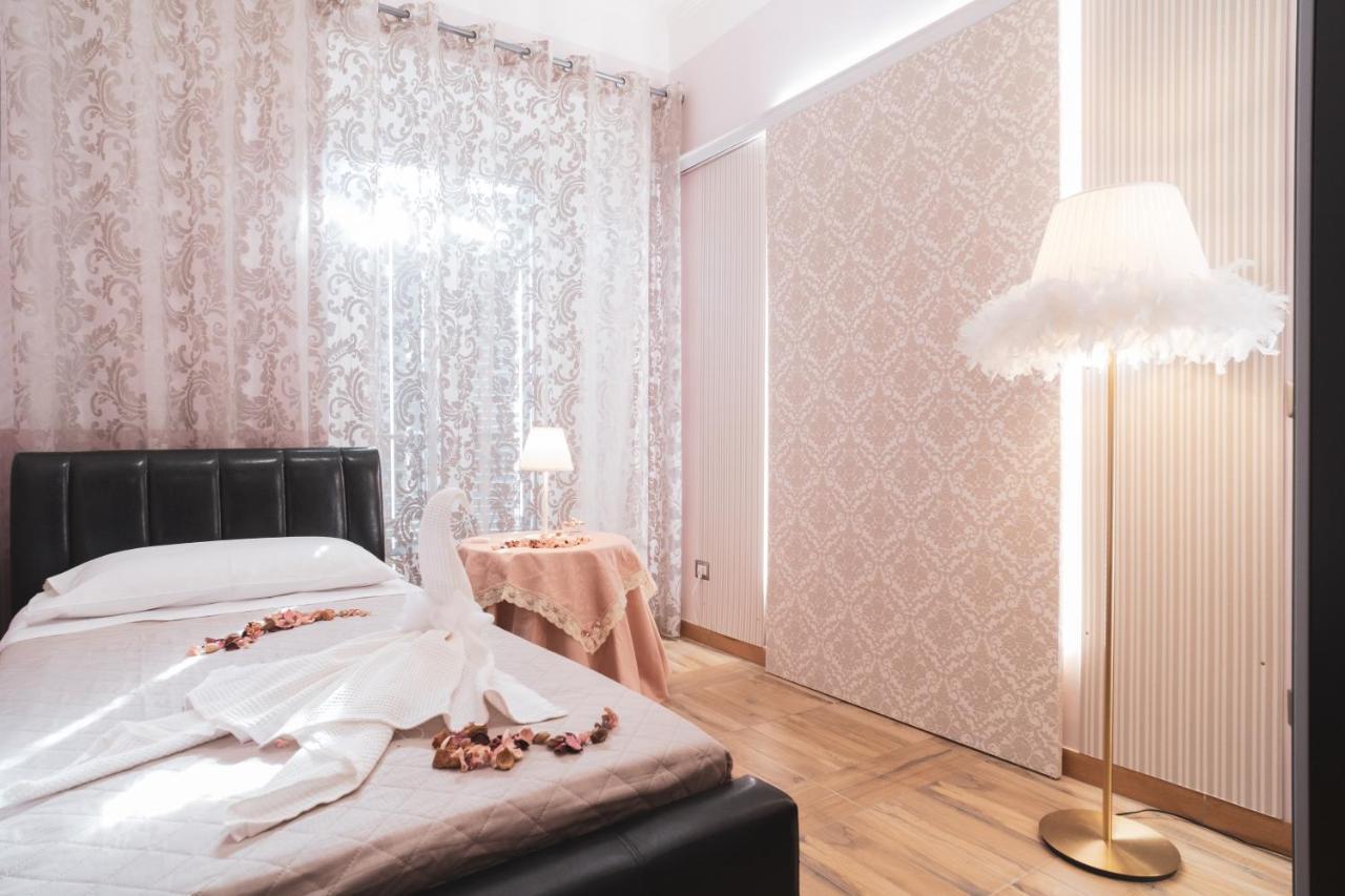 Royal - Elegante Nel Cuore Di