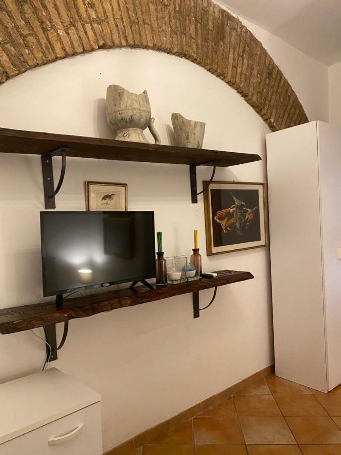 Apartment Vittorio Emanuele Rome